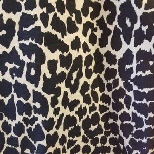 Body by Victoria, Leopard Print Straight Skirt 8 EUC Fashionable Sophisticated